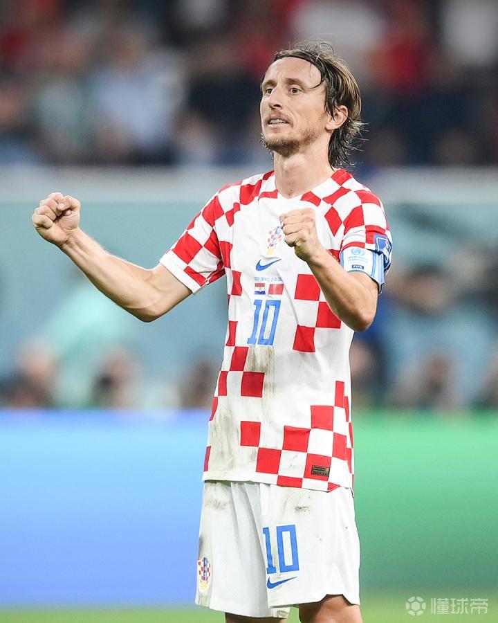 麻将高手如何降低波动（麻将高手的稳局之道）